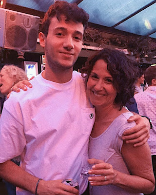 Jeremy Zucker Mother Jeremy Zucker Age, Wiki, Net Worth, Bio, Girlfriend & More
