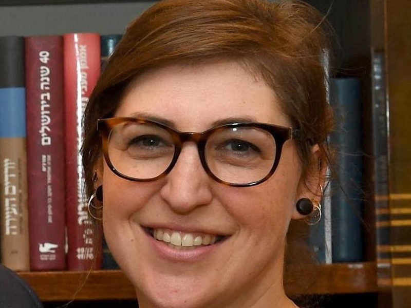Mayim Bialik