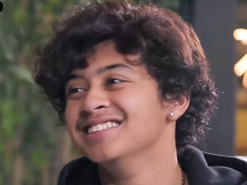 Bastian Steel
