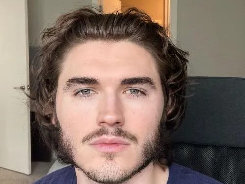 Jschlatt Age, Height, Wiki, Net Worth, GF & Bio