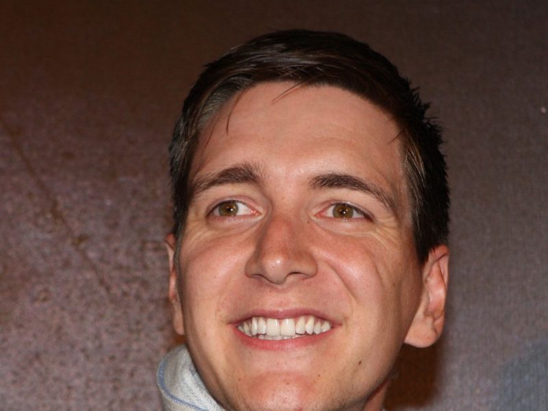 Oliver Phelps