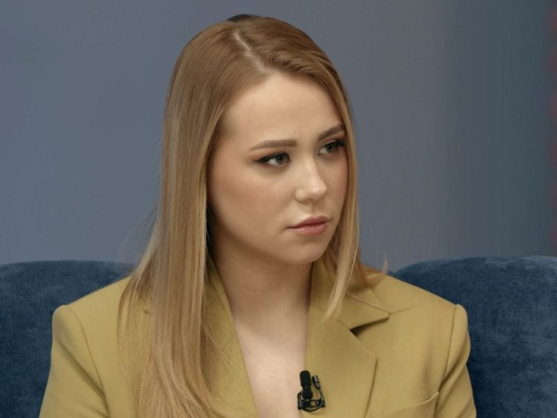 Ksenia Hoffman