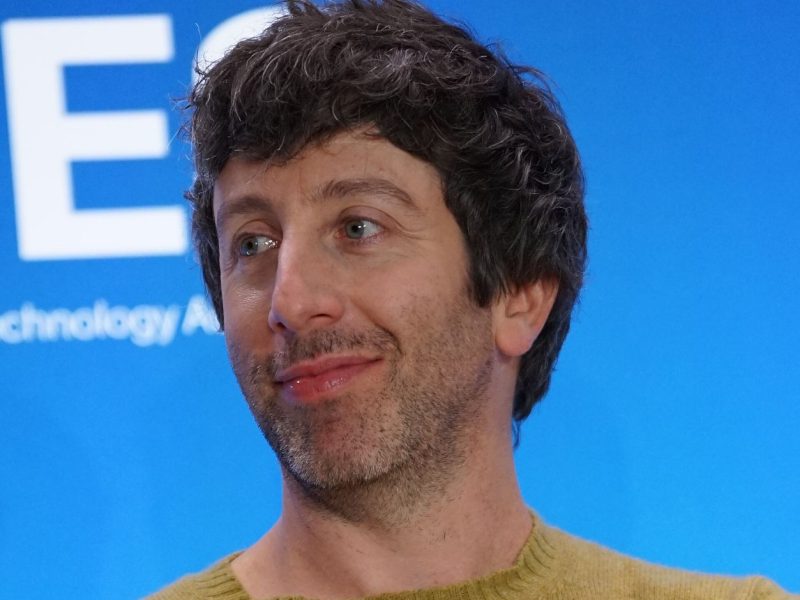 Simon Helberg