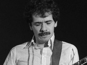 Carlos Santana