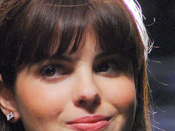Sthefany Brito