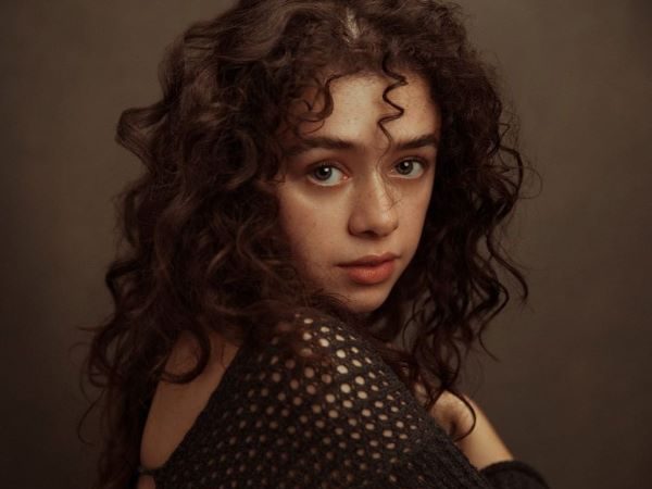 Isis Hainsworth Age, Height, Wiki, Bio, Net Worth, Boyfriend & More
