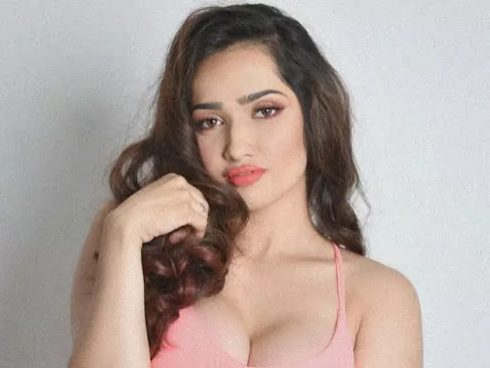 Aditi Mistry