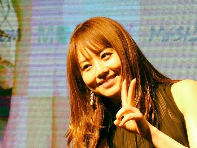Akiho Yoshizawa