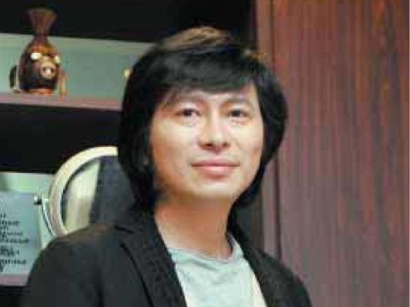 Takayuki Suzui