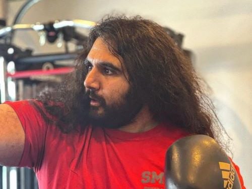 Esfand Height, Girlfriend, Ethnicity, Wiki, Real Name, Net Worth, Bio & Age
