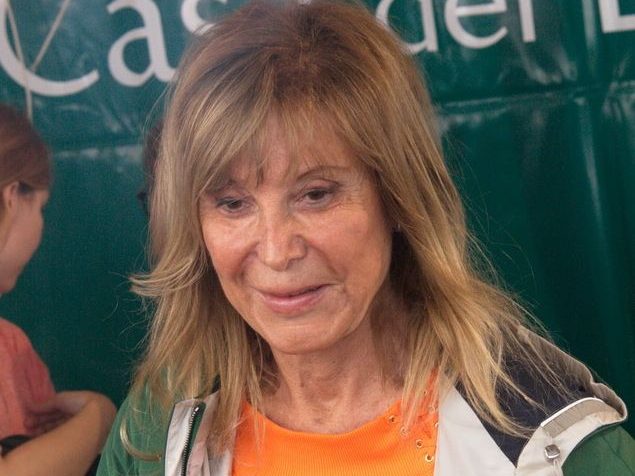 Pilar Eyre