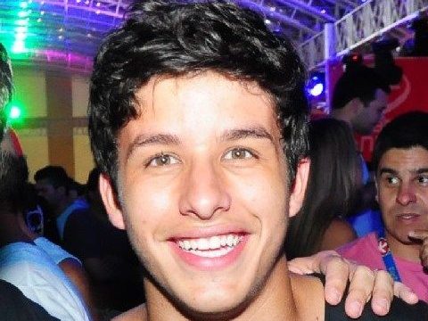 Ricky Tavares