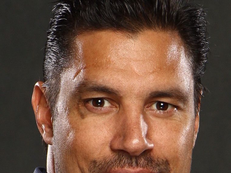 Manu Bennett