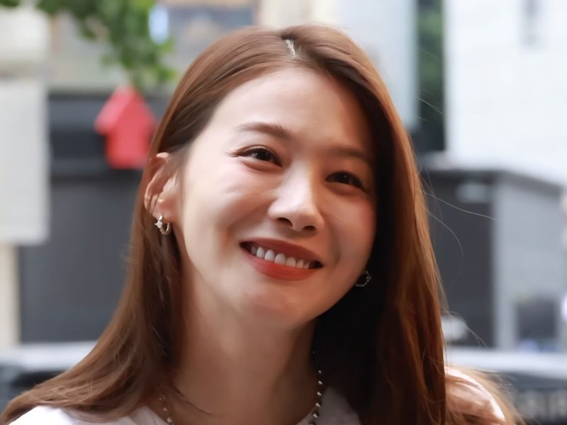 Yoo In-young
