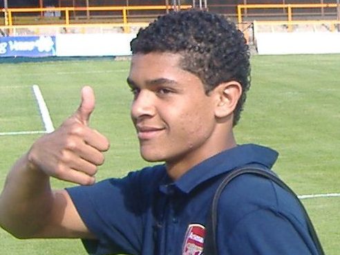 Denílson Pereira Neves