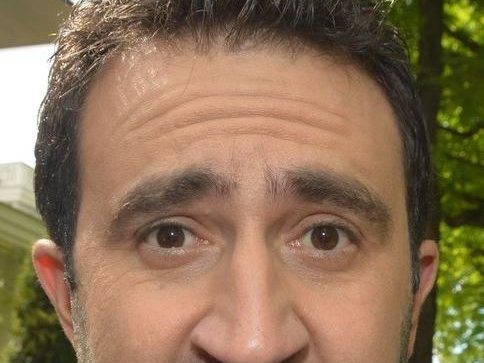 Mathieu Madénian
