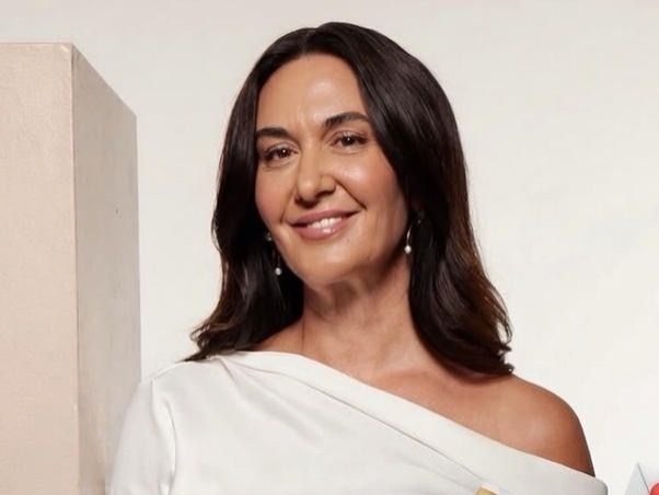 Ayşe Tolga