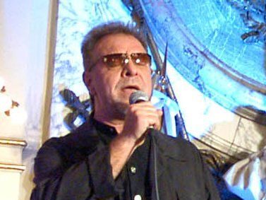 León Gieco
