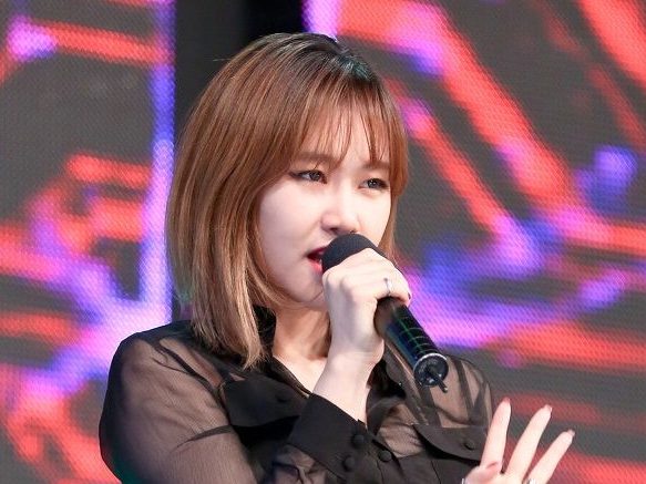 Yezi