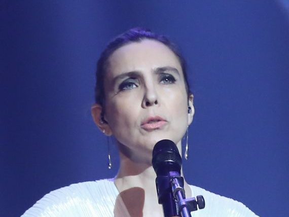 Adriana Calcanhotto