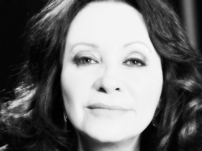 Adriana Barraza