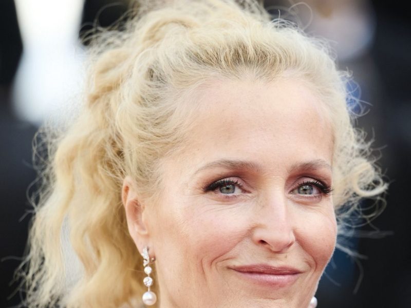 Gillian Anderson