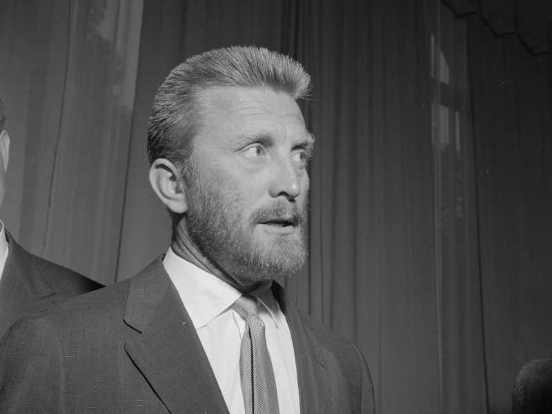 Kirk Douglas