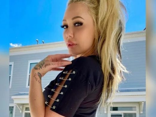 Bunnie Xo Age, Wiki, Name, Net Worth, Husband & Bio