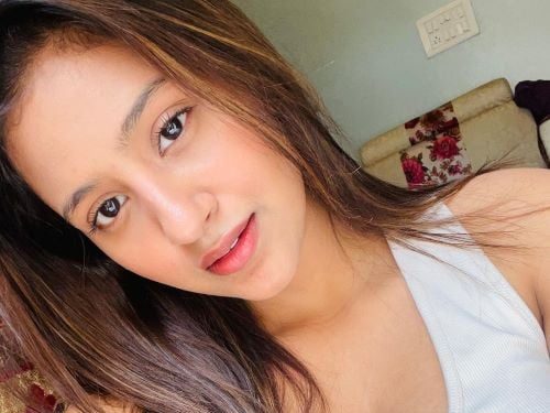Anjali Arora Age, Height, Wiki, Bio, Boyfriend, Net Worth & More