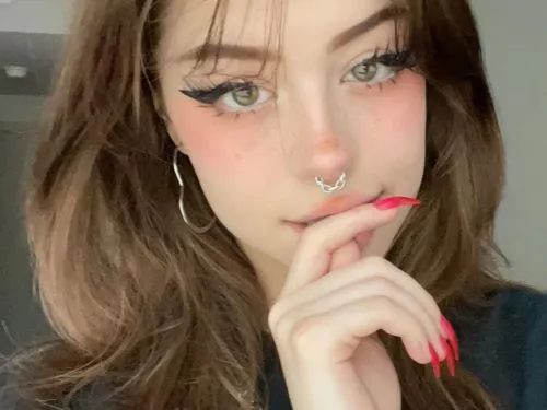 aestheticallyhannah Age, Height, Wiki, Real Name, Bio, Net Worth & More