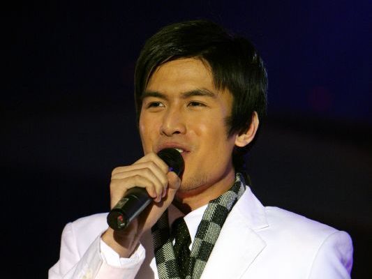 Christian Bautista