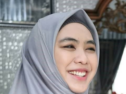 Oki Setiana Dewi