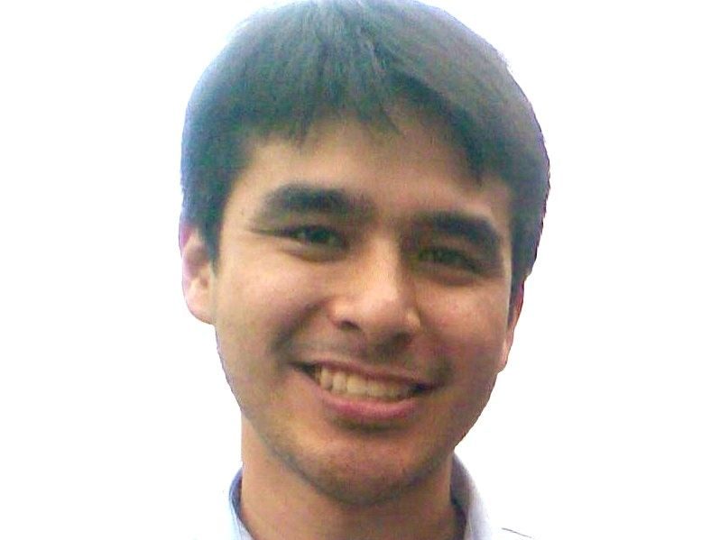 Atom Araullo