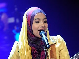 Yuna