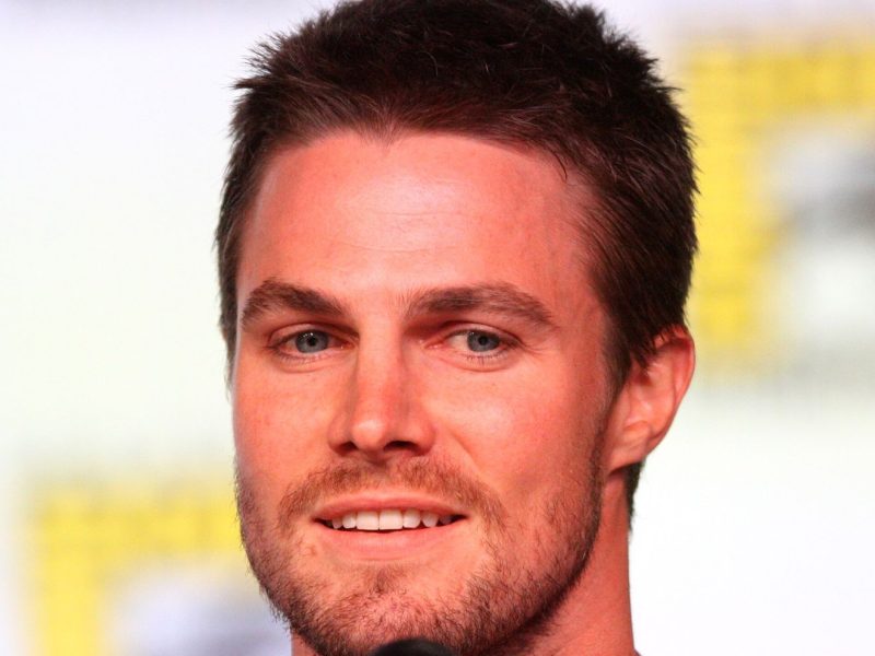 Stephen Amell