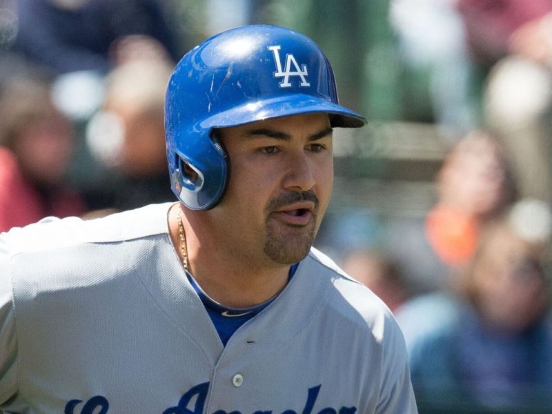 Adrián González