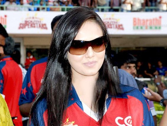 Sana Khan