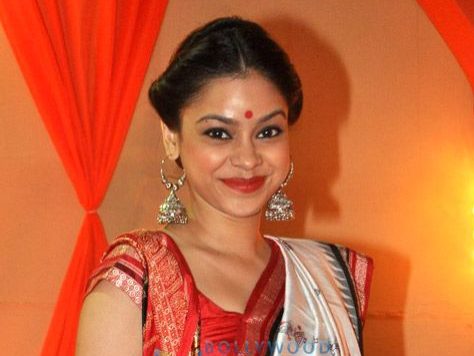 Sumona Chakravarti