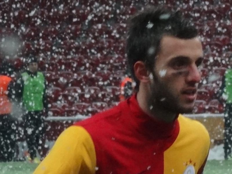 Emre Çolak