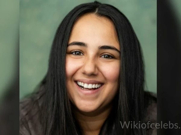Leila Khan