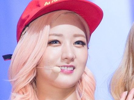 Yoon Bo-mi